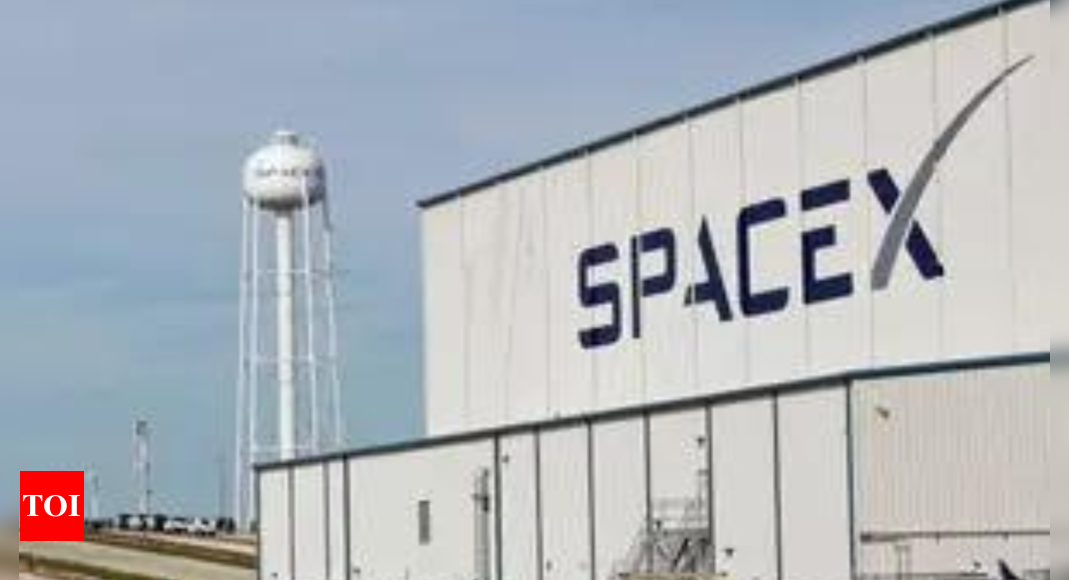 SpaceX invites research proposals for Dragon human spaceflight missions