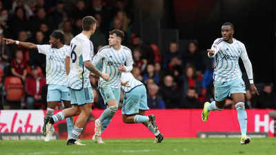 Premier League: Callum Hudson-Odoi stunner earns Forest draw at 10-man Bournemouth