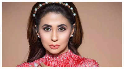 Urmila Matondkar turns 50, shares that it is time for introspection: see post now