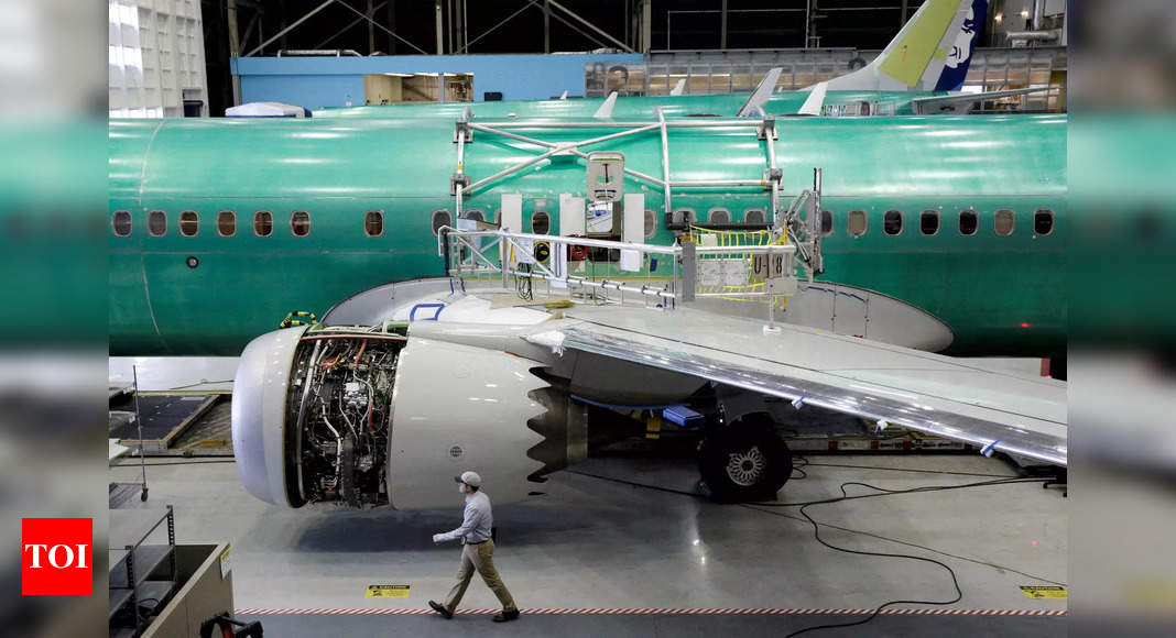 Boeing says new problem found in 737 could slow deliveries