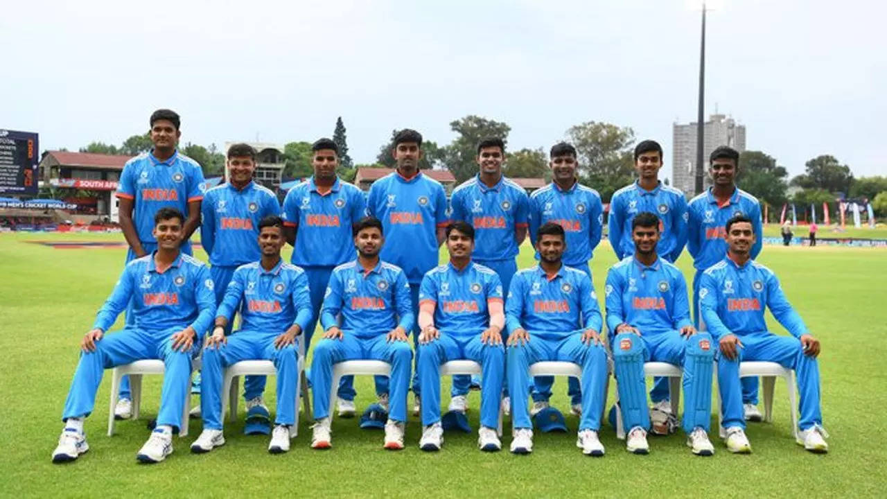 India Vs South Africa: ICC U-19 World Cup: Red-Hot India firm favorites in  semifinal clash against South Africa | Cricket News - Times of India