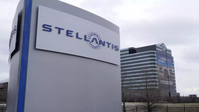 Stellantis Denies Merger Intentions Following Renault's Report