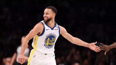 Stephen Curry, Golden State Warriors pull away for win over Brooklyn Nets
