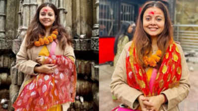 Devoleena Bhattacharjee seeks blessings at Kamakhya temple