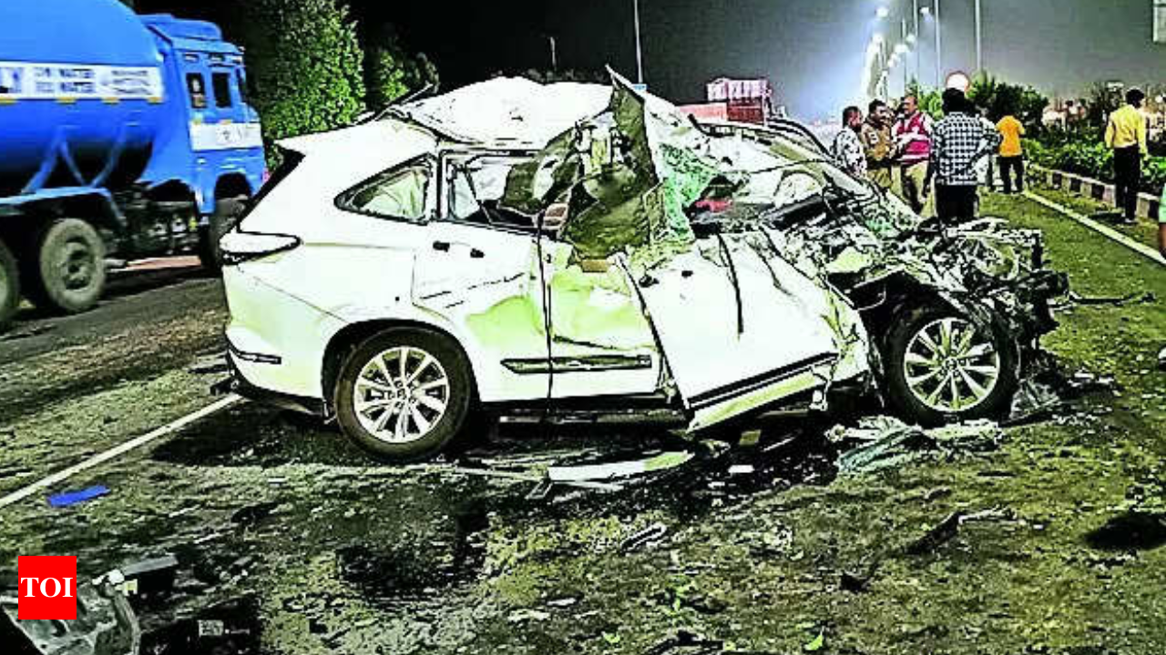 Woman and infant die in car accident at Hyderabad's Outer Ring Road