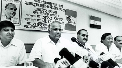 Faced with 1999 test, Pawar camp for 'name & symbol' campaign online