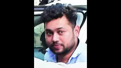 Kunal Raut: Kunal Raut Gets Bail In Pm Poster Defacing Case | Nagpur ...