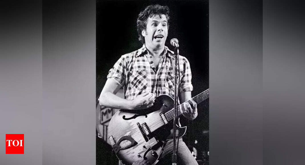 'Elvis is Everywhere' Singer Mojo Nixon passes away | - Times of India