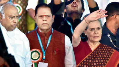 Khammam or Nalgonda seats: Congress weighs options for Sonia Gandhi