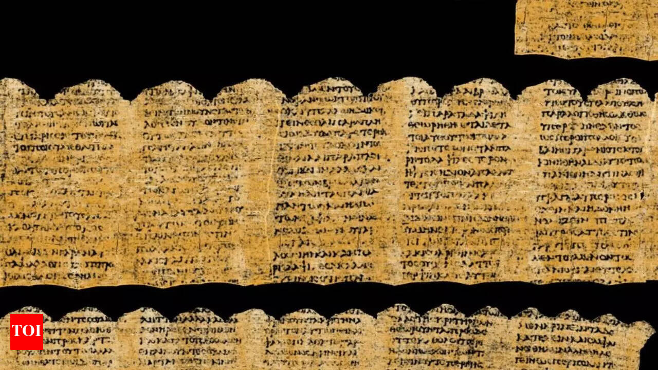 AI Deciphers 'Unreadable' Herculaneum Scrolls with the Help of Artificial Intelligence | World News - Times of India