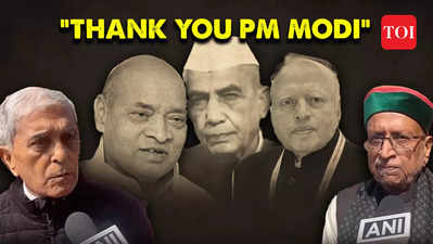 BJP Leaders Sushil Modi, Harnath Yadav welcome Bharat Ratna to Late PV Narshima Rao