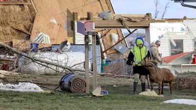 Summer-like conditions with record temperatures lead to first Wisconsin tornado in February