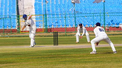 Ranji Trophy: Rajasthan batters struggle as Saurashtra take Day 2 honours