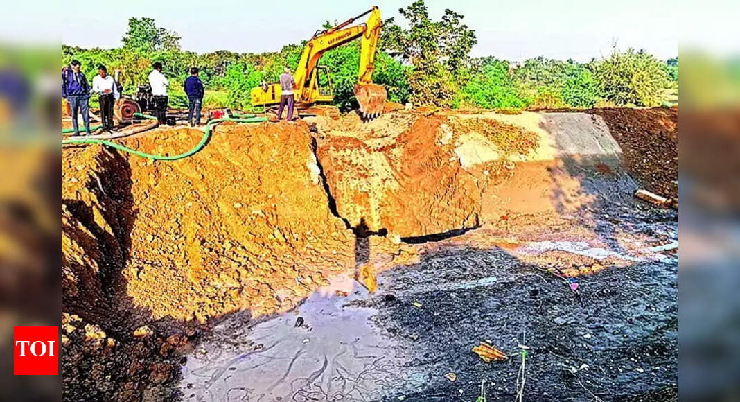 Irrigation Canal: Irrigation Canal Damaged During Pipeline Work in ...