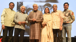 Javed Akhtar, Udit Narayan, Shaan, Suresh Wadkar come together at a musical event
