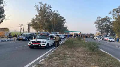 Haryana police block both sides of state border without any advisory, leaving people in harried