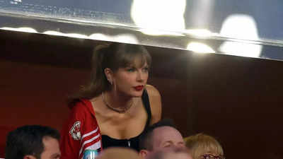 Taylor ​Swift's 'Football Era' jet sparks speculation: Will she be available for the Super Bowl?