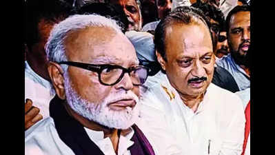 NCP workers want Ajit Pawar as chief minister, say Chhagan Bhujbal and Dhananjay Munde