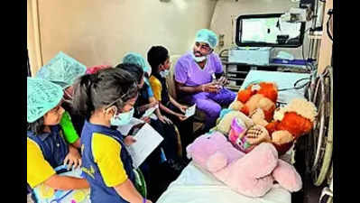 Teddy Bear Clinic to reduce fear of hospitals among kids