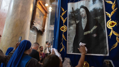 Pope canonises first female Argentine saint before meeting with Milei