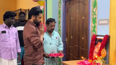 Suriya visits the home of a deceased fan who lost his life in a road accident