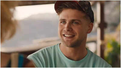 Leo Woodall says 'The White Lotus' season 2 was like "one big holiday" for him
