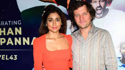Shriya Saran opens up about her 'kissing' tradition with husband Andrei Koscheev: 'We just do it because it makes us feel happy'
