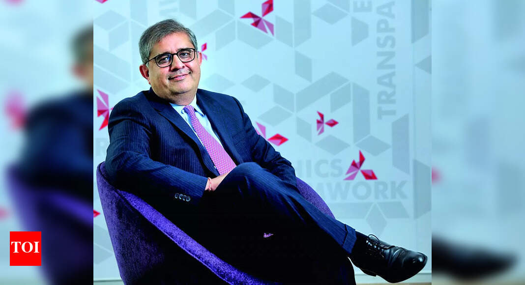 Axis Bank: Axis Bank and Paytm Partnership for New Business ...