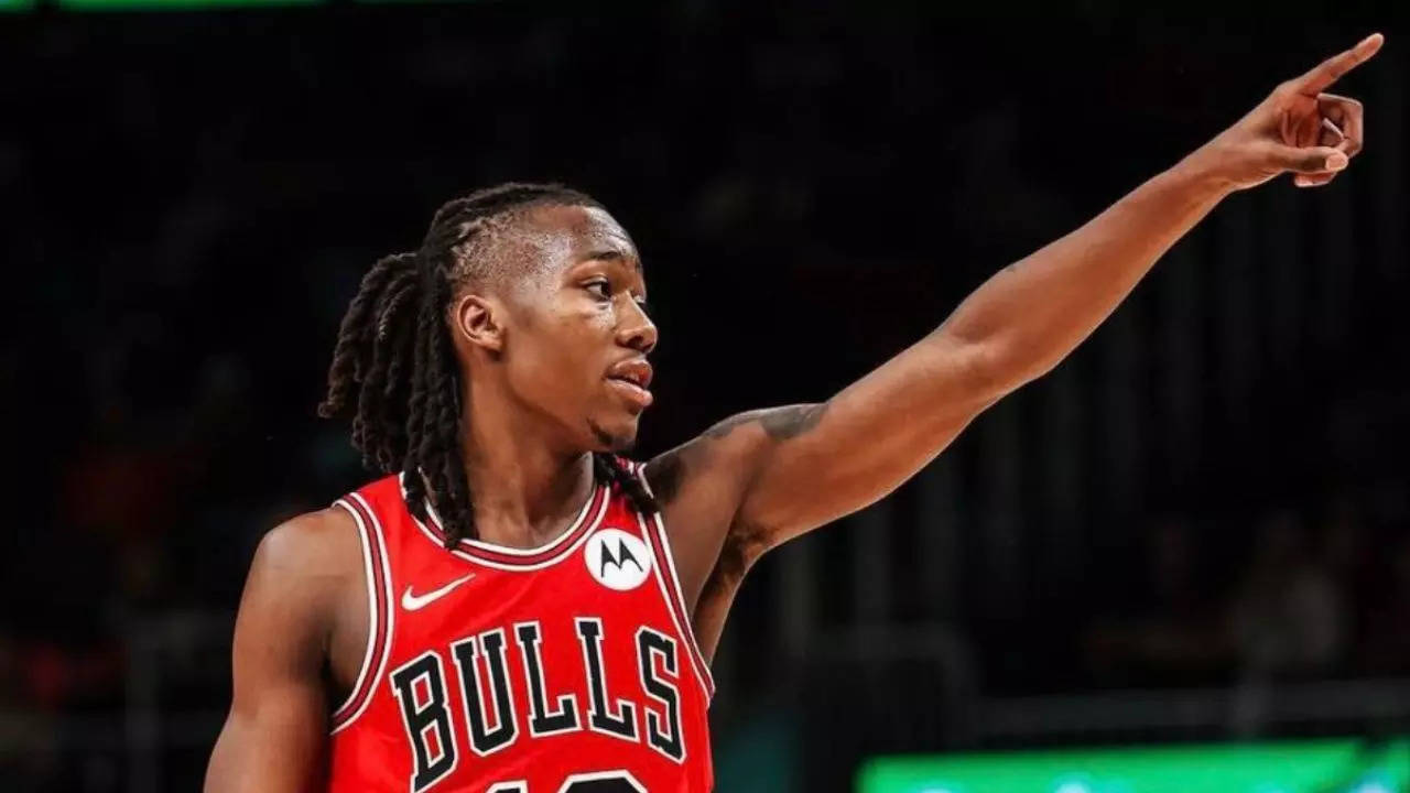 Ayo Dosunmu shines as Chicago Bulls secure win over Atlanta Hawks