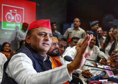 Centre in cahoots with profiteers, does not want to give MSP to farmers, alleges Akhilesh Yadav