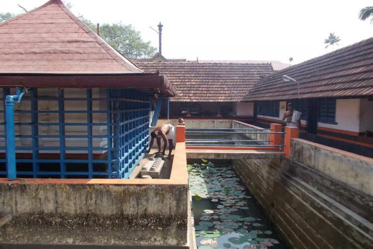 Mookambika Saraswati Temple North Paravur Kerala