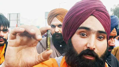 Shambhu, Khanauri turn battlefields: Blood spills on Delhi way, court too steps in, parties and Sikh outfits back farmers