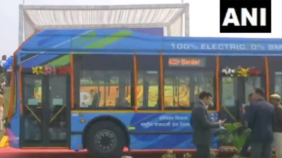 350 e-buses launched in Delhi, Arvind Kejriwal says capital has highest number of such buses