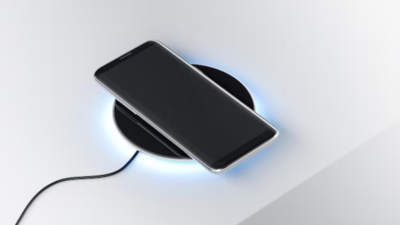 iPhone Wireless Charger That Cut The Mess Of Unnecessary Wires