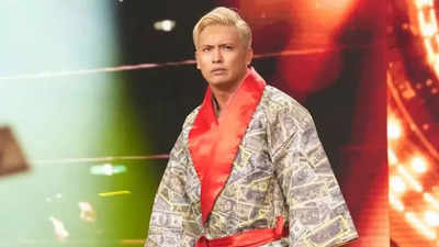 WWE superstar shows support for Kazuchika Okada's departure from NJPW