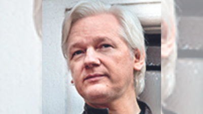 Australian approve motion calling for the release of WikiLeaks founder Julian Assange