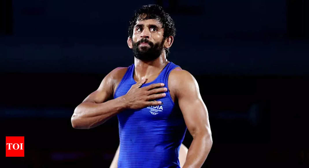 Bajrang Punia urges United World Wrestling to reimpose suspension on WFI | More sports News – Times of India