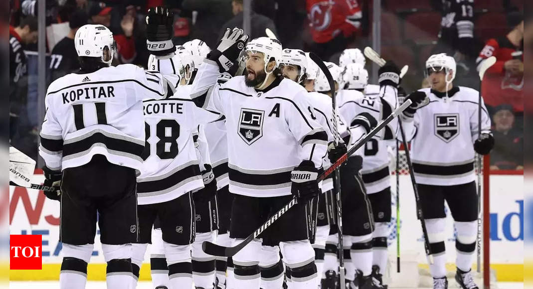 Los Angeles Kings Defeat New Jersey Devils in Hard-Fought 2-1 Win | World News – Times of India