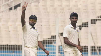 Mukesh Kumar returns to make a difference in Ranji Trophy match