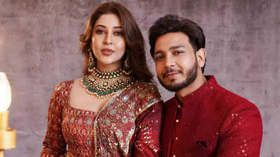 Watch: Devon Ke Dev Mahadev fame Sonarika Bhadoria dances to dhol beats with fiancé Vikas Parashar ahead of their wedding