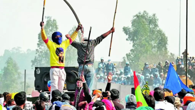 Farmers' protest: Talks on Sunday, farmers stay put at Shambhu border