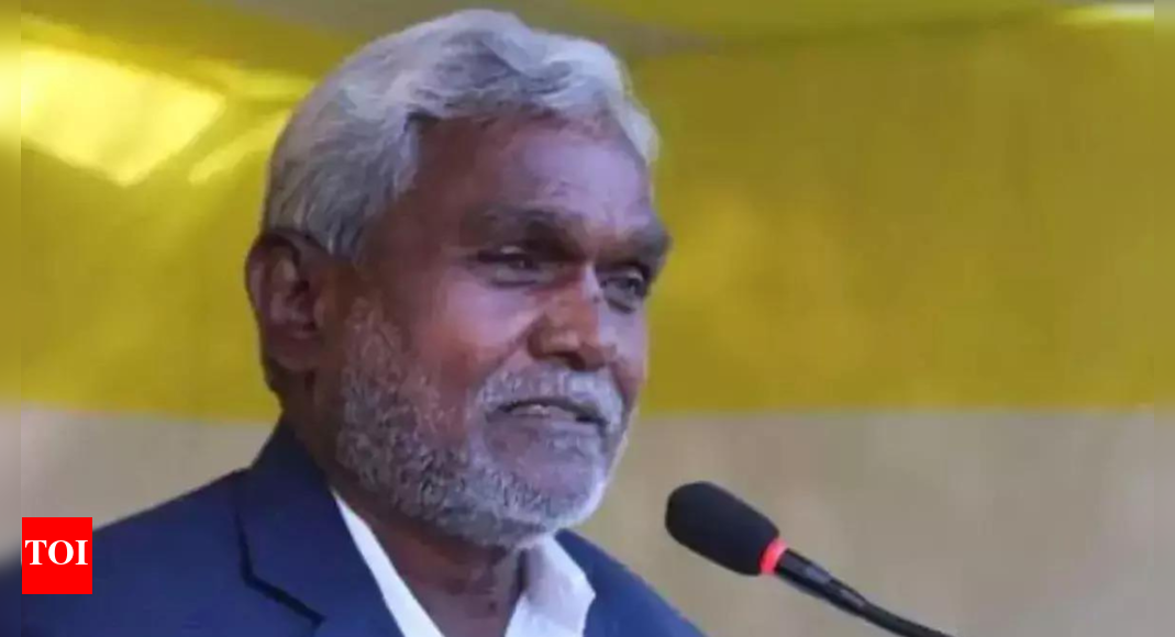 Champai Soren expands cabinet, Hemant Soren's brother among eight appointees