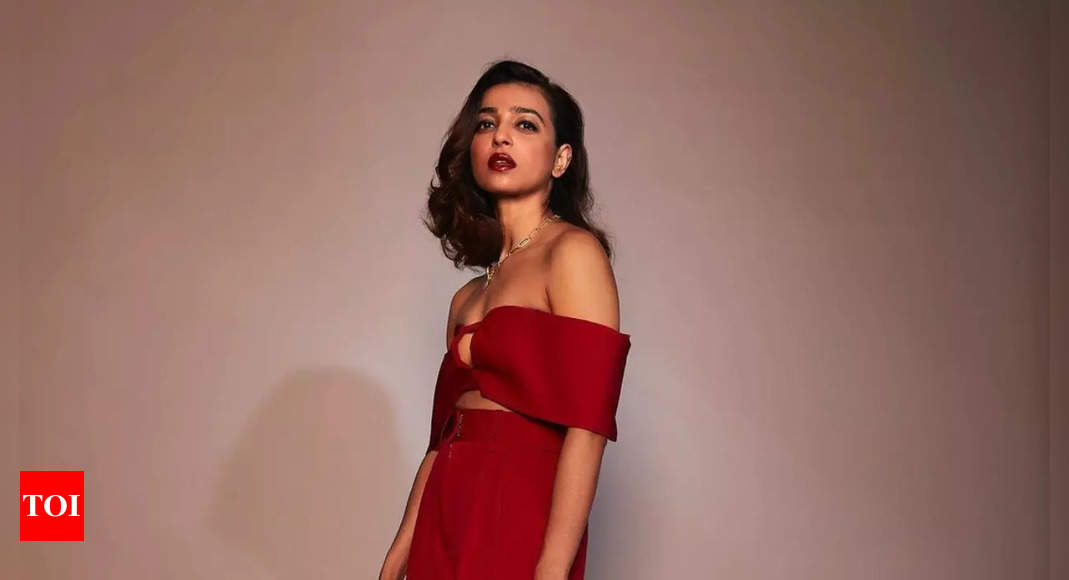 Radhika Apte’s Controversial Statement on Tollywood Sparks Debate on Social Media |