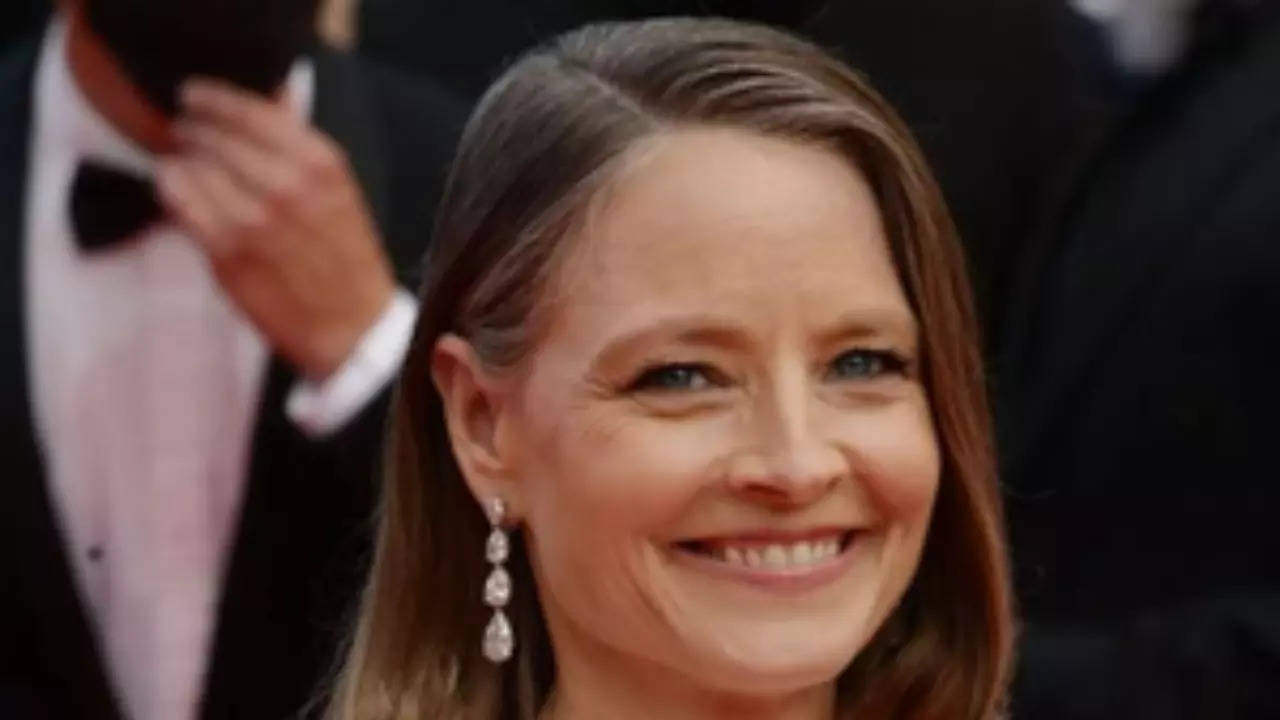 Jodie Foster's 'Cool' Oscar Record: 47 Years Between Nominations