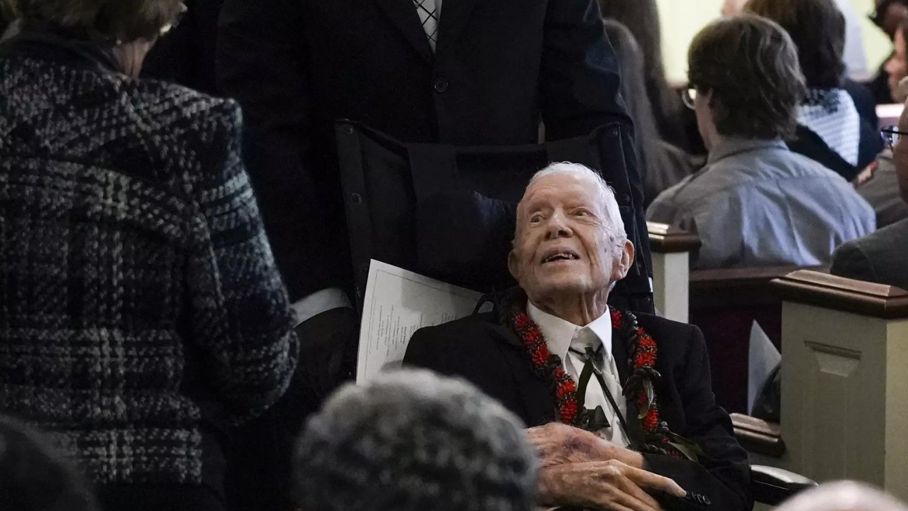 Former US President Jimmy Carter completes one year in hospice | World News  - Times of India