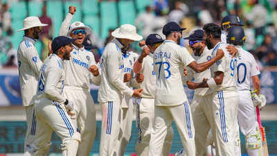 3rd Test: India leave England tottering at 18/2 at tea after Yashasvi Jaiswal's sessional double ton