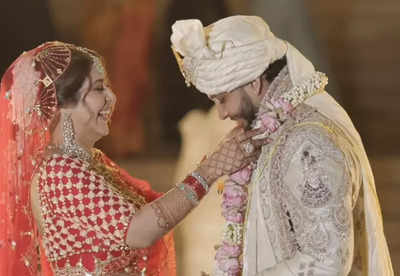 Devon Ke Dev Mahadev’s Sonarika Bhadoria gets married to Vikas Parashar in a grand ceremony; see video