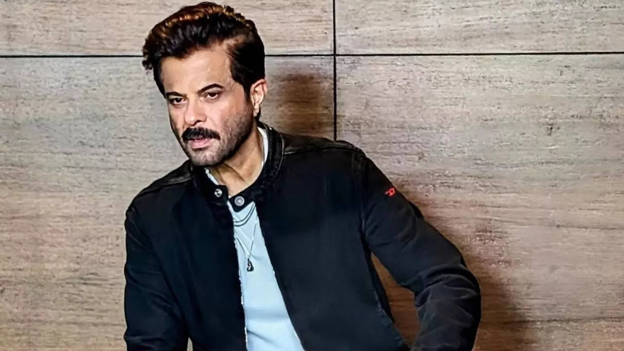 Anil Kapoor, Ekta Kapoor and others post hilarious comments on Karan  Johar's grey hair post and it is sure to crack you up! | Hindi Movie News -  Times of India