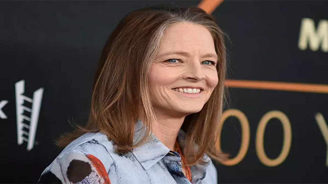 Jodie Foster Reveals a Lion Picked Her Up with Its Mouth on a Movie Set
