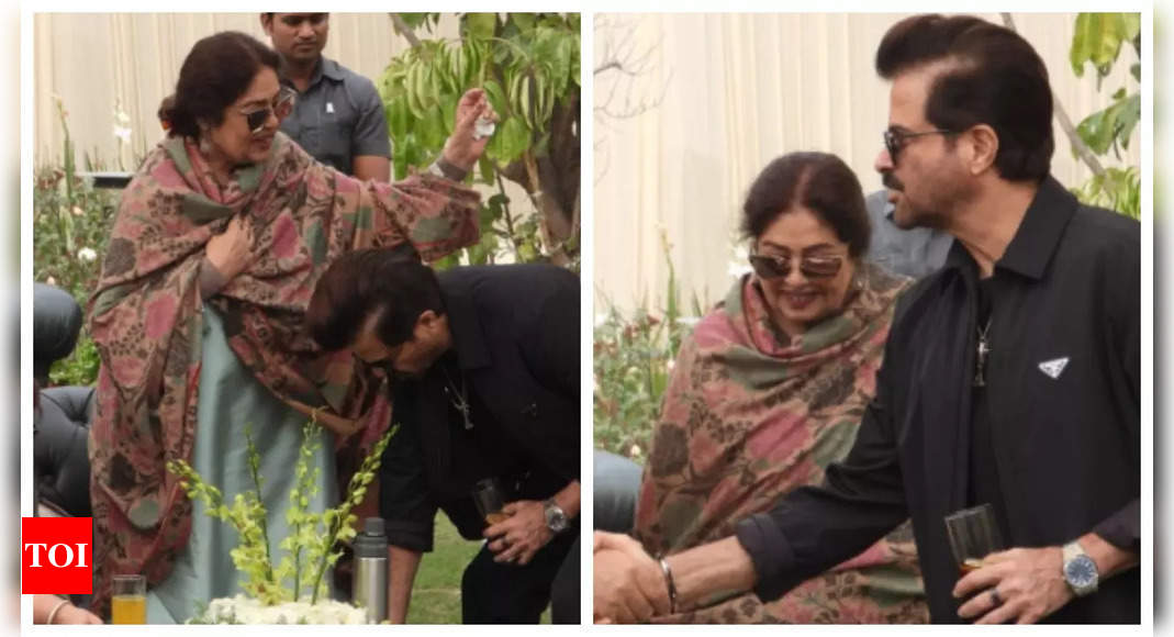 Anil Kapoor touches Kirron Kher’s feet as they meet for a lunch outing |